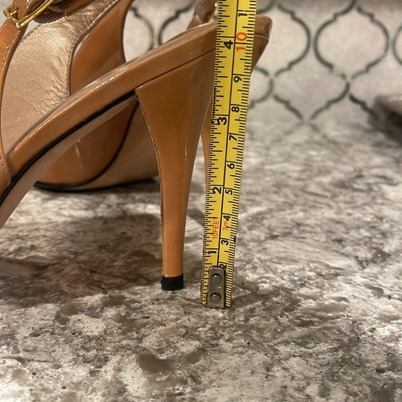 Stuart Weitzman Camel Slingback Heel Size 10 - Picture 7 of 9